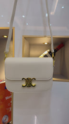 2026 new fashionable trendy vintage tofu pot niche quality single shoulder small square bag Versatile messenger bag for women